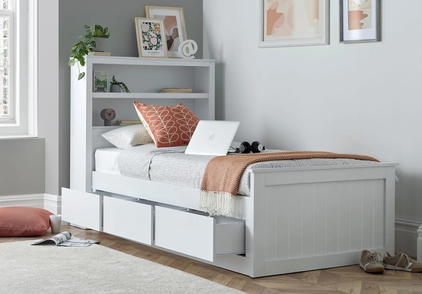 Modern Bedroom Beds: The Best Styles for Comfort, Storage, and Design